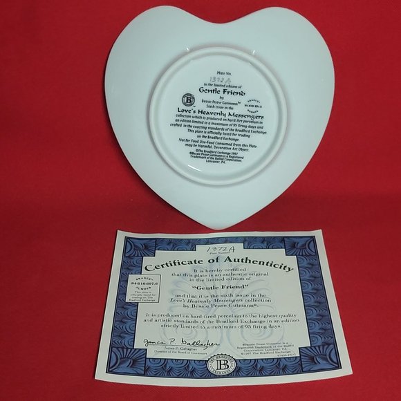 Vintage Bradford Exchange Gentle Friend Heart Decorative Plate No 1372A 1997 - Picture 4 of 14